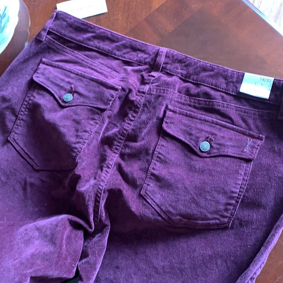 NWT Corduroy Jeans - Picture 4 of 6